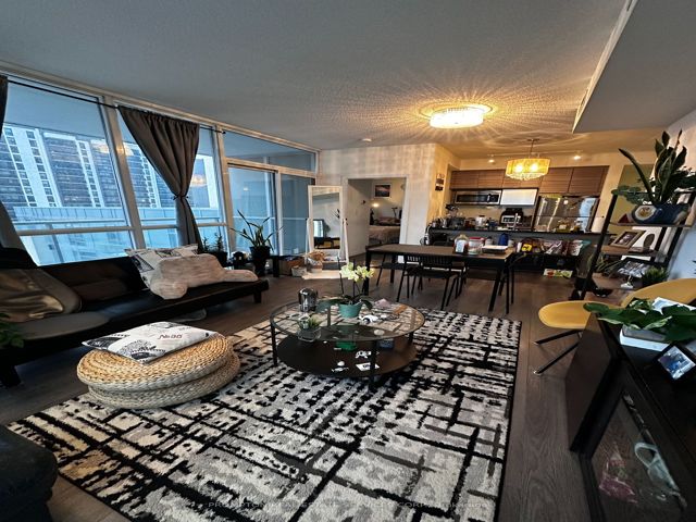 603 - 62 Forest Manor Rd