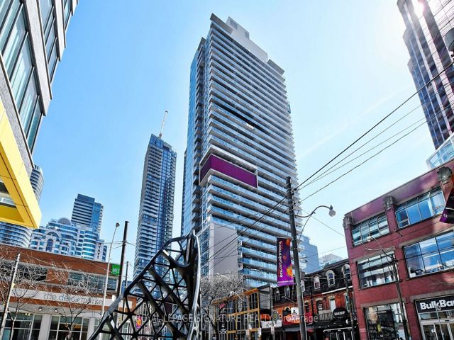 1907 - 375 King St W