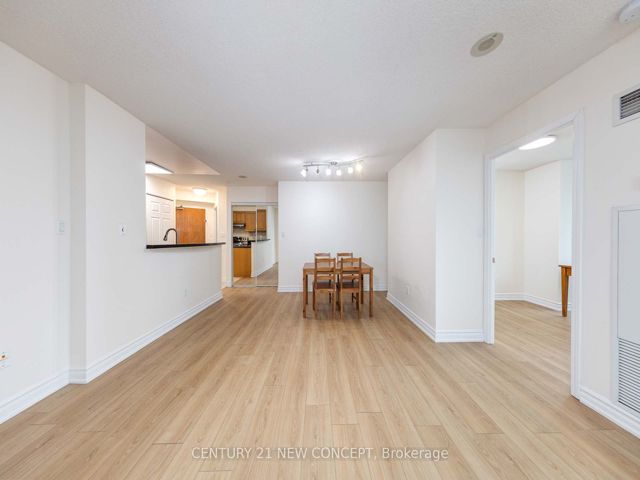 1703 - 7 Lorraine Dr