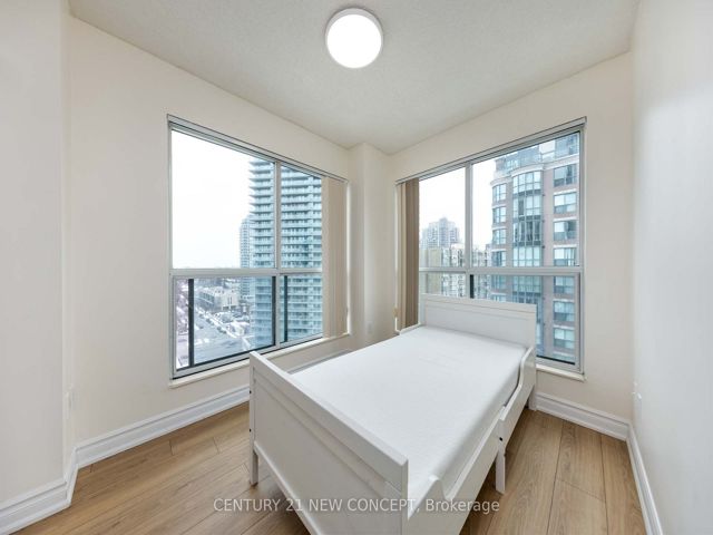 1703 - 7 Lorraine Dr