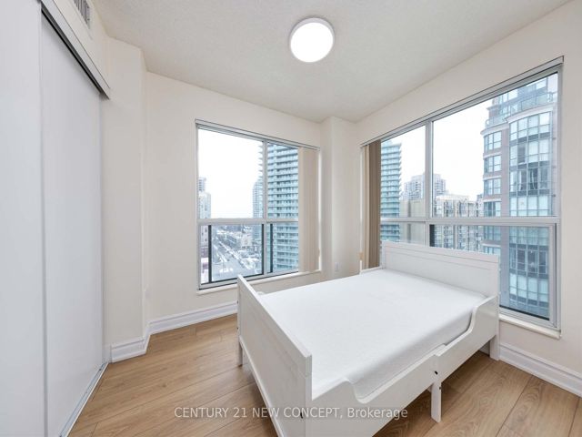 1703 - 7 Lorraine Dr