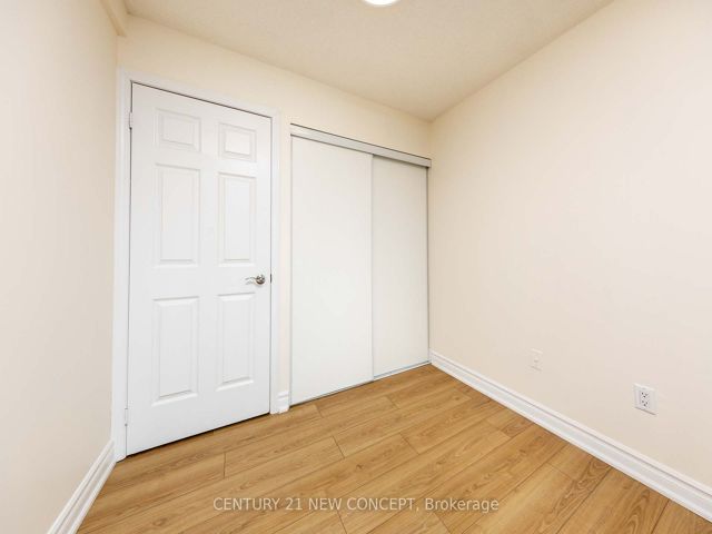 1703 - 7 Lorraine Dr