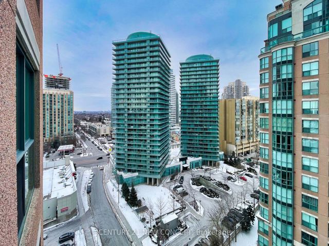 1703 - 7 Lorraine Dr