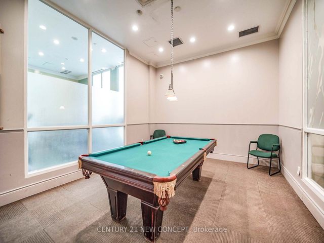 1703 - 7 Lorraine Dr