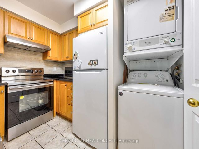 1703 - 7 Lorraine Dr