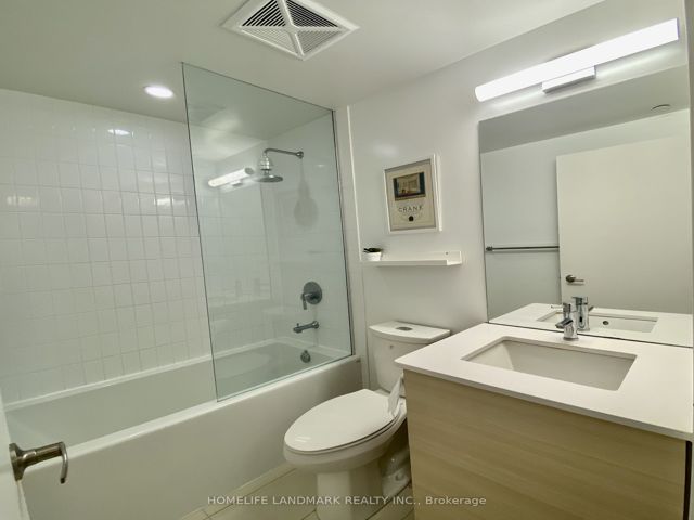 1808 - 210 Simcoe St