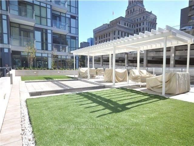 1808 - 210 Simcoe St