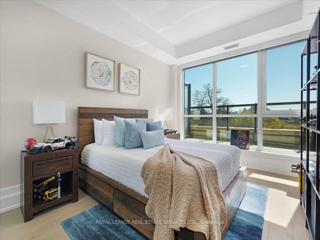 701 - 3 Southvale Dr
