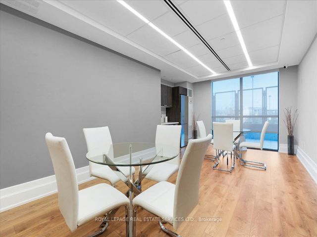 701 - 3 Southvale Dr