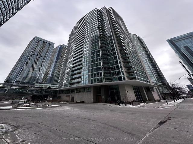 1511 - 397 Front St W