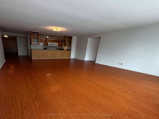 1511 - 397 Front St W