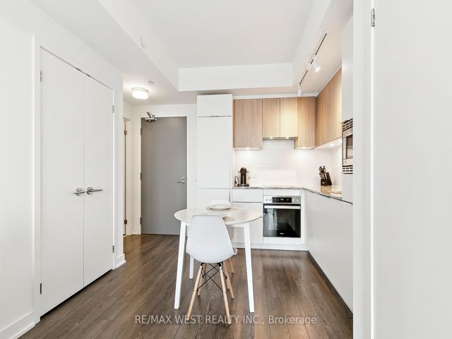 2907 - 50 O'Neill Rd N
