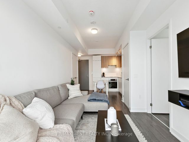 2907 - 50 O'Neill Rd N