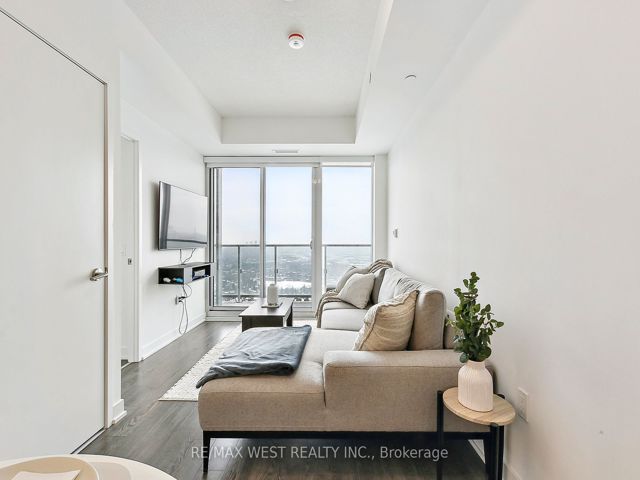 2907 - 50 O'Neill Rd N