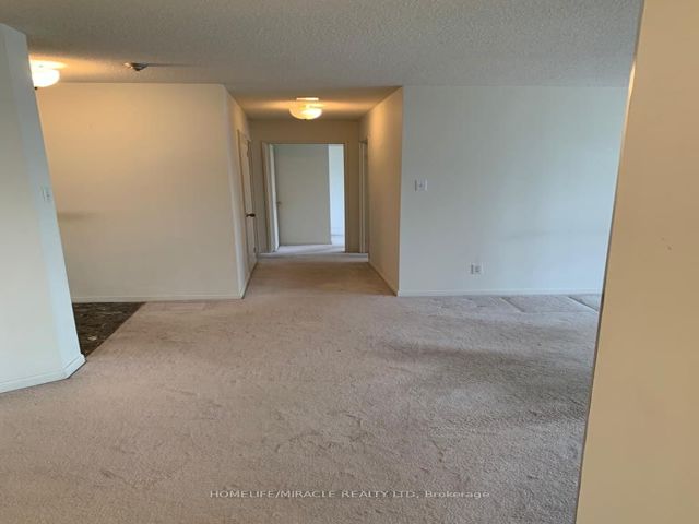 410 - 1121 Steeles Ave W