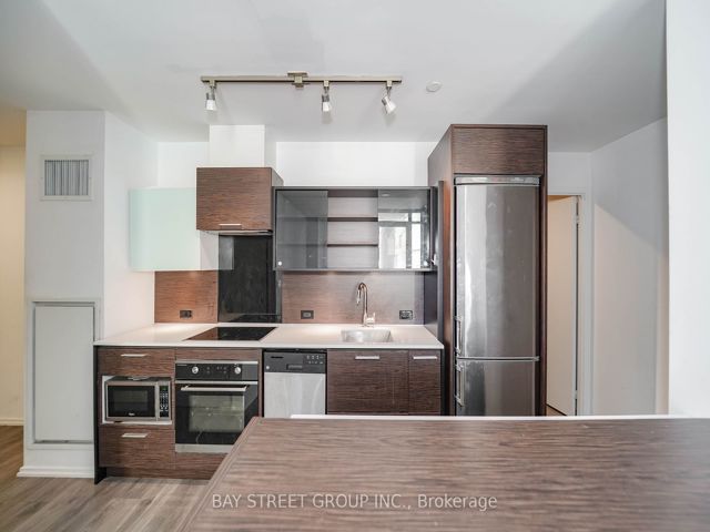 501 - 75 St Nicholas St