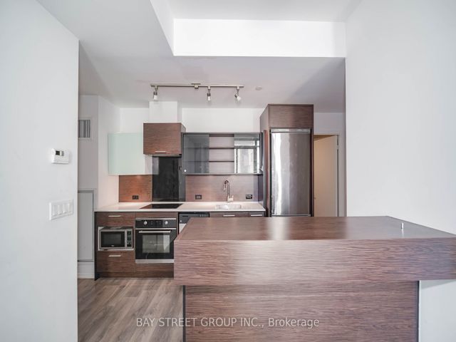 501 - 75 St Nicholas St