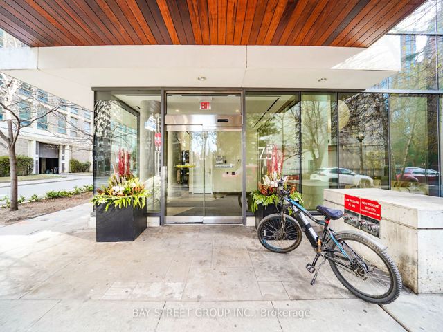 501 - 75 St Nicholas St