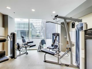 4 - 455 Front St E