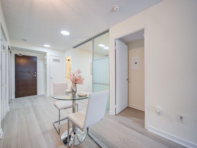540 - 151 Dan Leckie Way