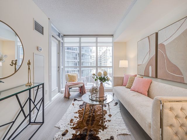 540 - 151 Dan Leckie Way