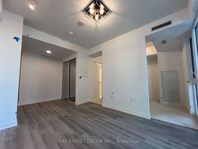 2320 - 230 Simcoe St