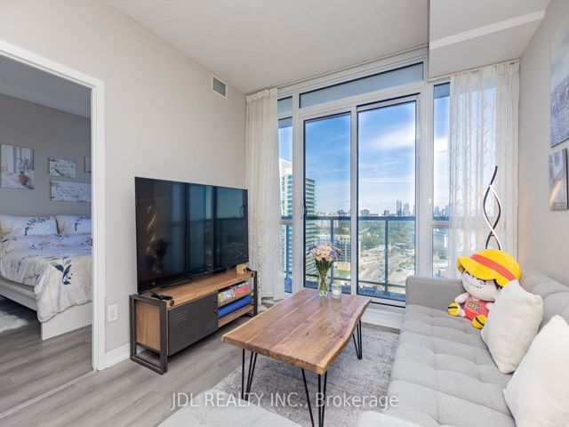 2302 - 121 Mcmahon Dr