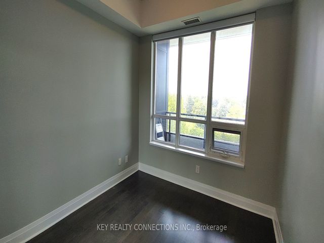 521 - 399 Spring Garden Ave