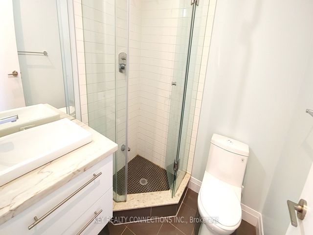 521 - 399 Spring Garden Ave