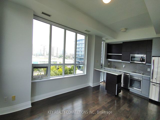 521 - 399 Spring Garden Ave