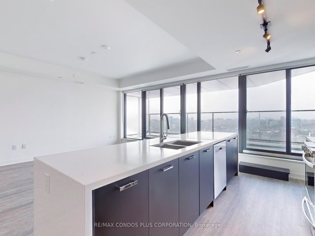 1809 - 195 McCaul St