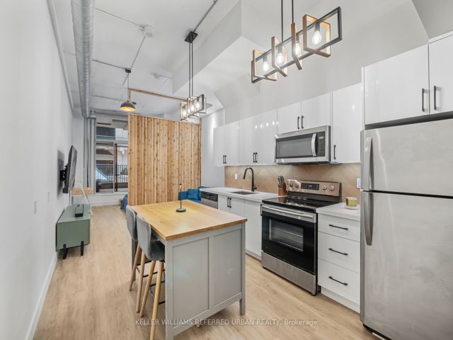 633 - 155 Dalhousie St