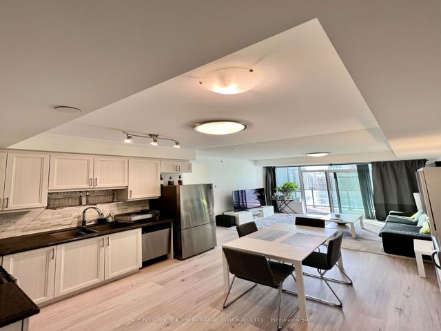 1802 - 68 Canterbury Pl