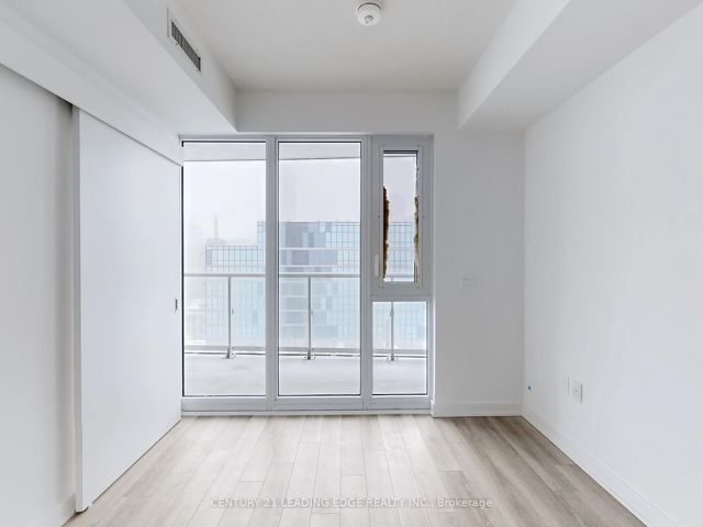 2217 - 230 Simcoe St