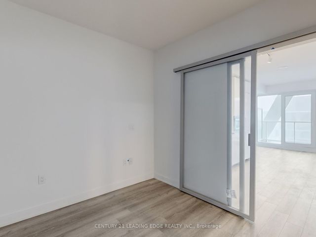 2217 - 230 Simcoe St