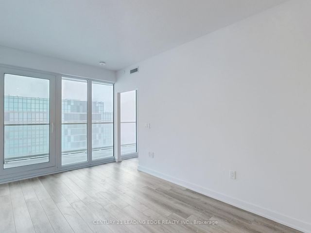 2217 - 230 Simcoe St