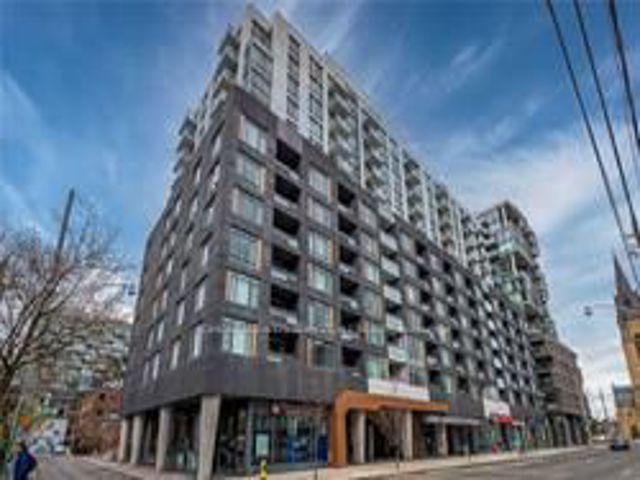 1221 - 525 Adelaide St W