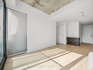 2104 - 60 Colborne St