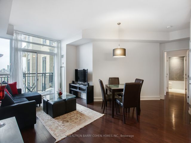 616 - 676 Sheppard Ave E