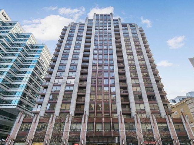 1406 - 85 Bloor St E