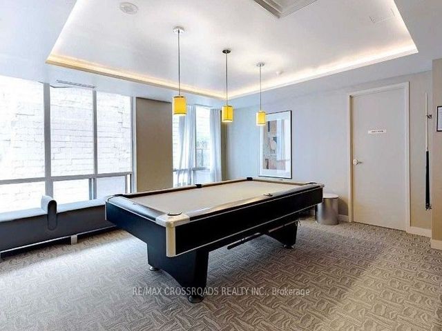 1406 - 85 Bloor St E