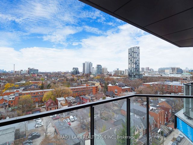 1014 - 195 McCaul St