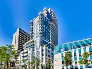 1801 - 736 Spadina Ave