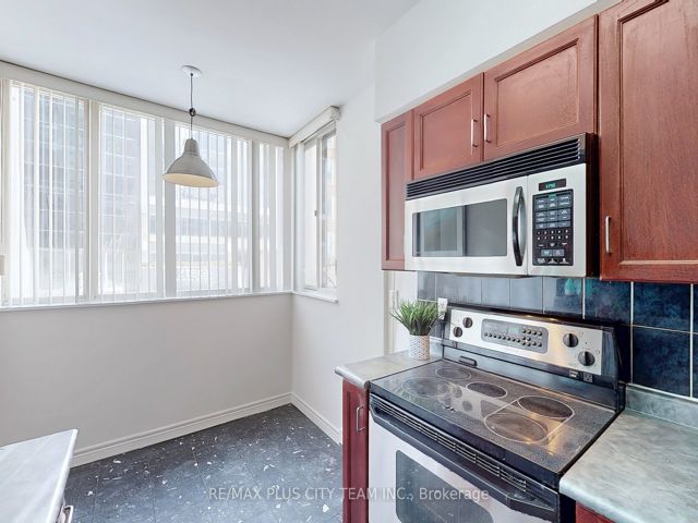 205 - 43 Eglinton Ave E