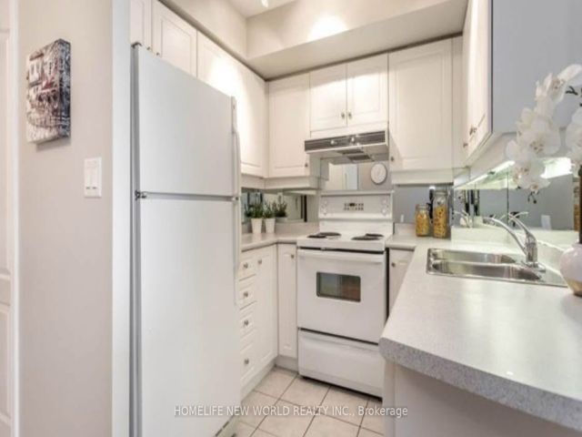 913 - 2 Rean Dr