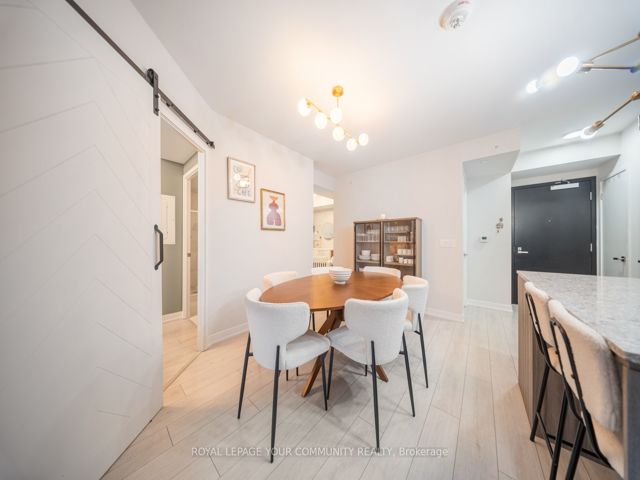 312 - 31 Tippett Rd