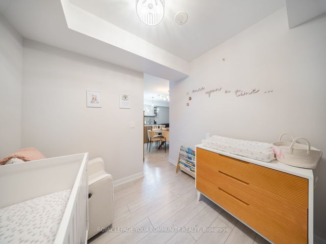 312 - 31 Tippett Rd