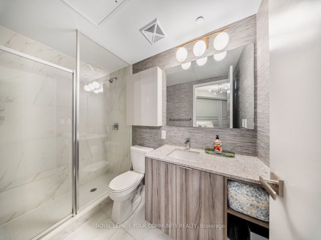 312 - 31 Tippett Rd