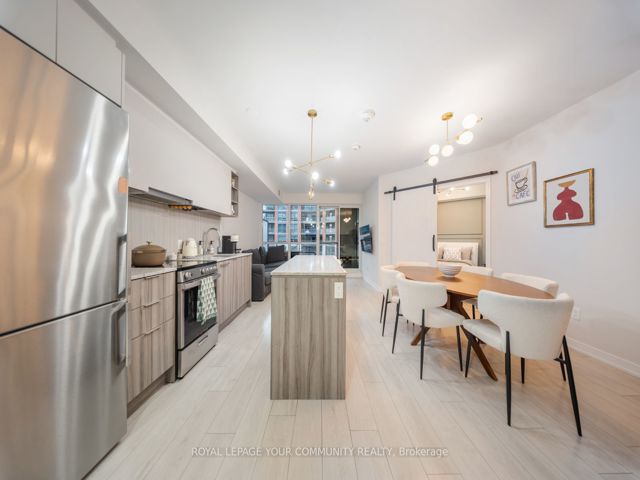 312 - 31 Tippett Rd