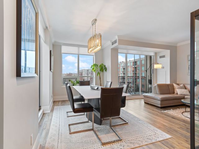 721 - 28 William Carson Cres